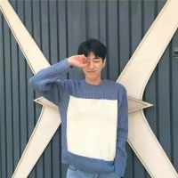  男生帅气半身头像大全谢谢你从来没觉得我不够好