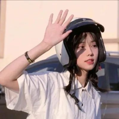  高颜值男神女神必备头像