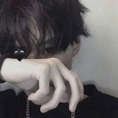  失恋的头像男生心碎伤心分手照片伤感图片男