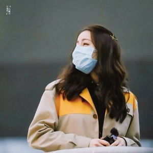  迪丽热巴视频圈子迪丽热巴演员及剧情热门动态爱奇艺泡泡
