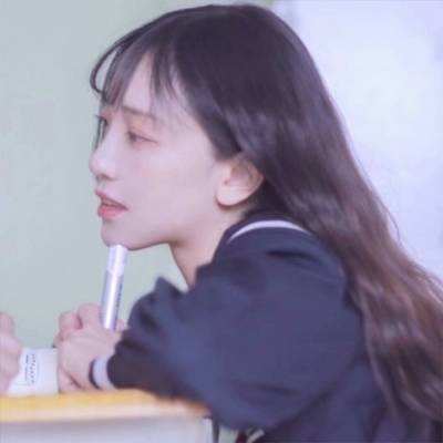 女生微信头像2020最火情