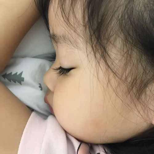 这个被你用来做表情包的小姑娘,这次又又又火了