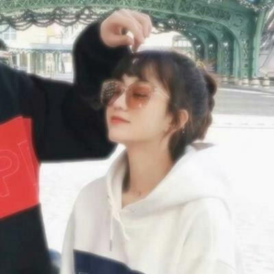 情侣头像两张配一对好看