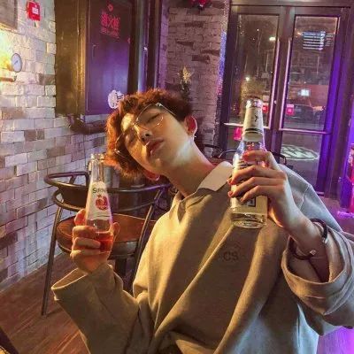 男人最吉利微信头像斗香