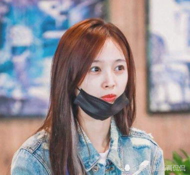  为什么女生喜欢戴口罩遮美只是借口,真实原因没人敢说