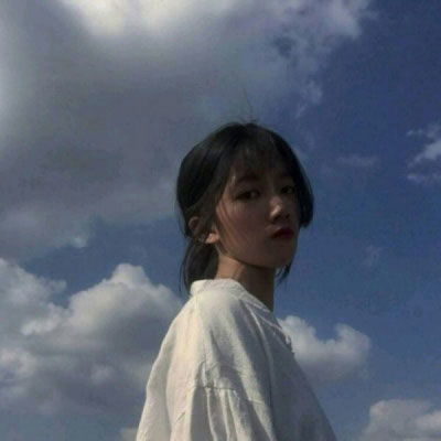  女生清新头像唯美侧脸