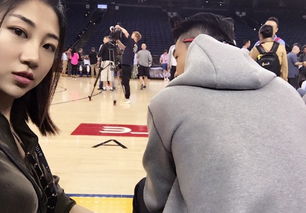  王7娇妻观战nba总决赛g7长腿美女成表情包