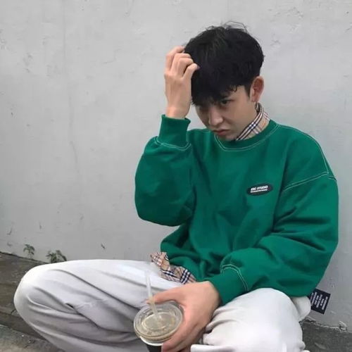  头像你风尘仆仆走向我胜过所有遥远的温柔
