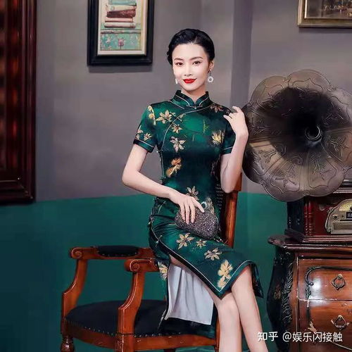  什么样的旗袍坐姿拍出的照片好看跟着模特来学,让你一分钟学会