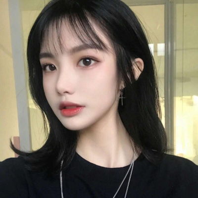  苏瓷成熟精致女头唯美个性成微信头像我要个性网
