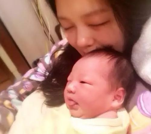  大s婚后为家庭舍弃事业变得不自信,她已经有整整7年没拍戏