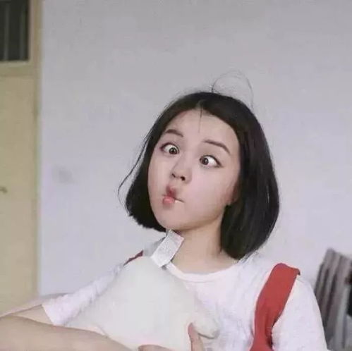  短发女头