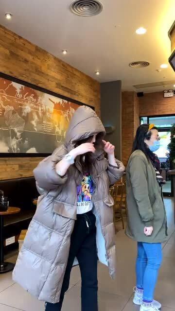 对于女生来说,好看的衣服是良药,可以治疗一切不好的情绪