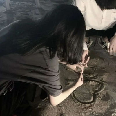  情侣头像一左一右配对真人图片,很甜呐
