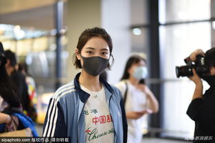  组图snh48众美少女回国李艺彤酷劲十足黄婷婷戴小帽可爱