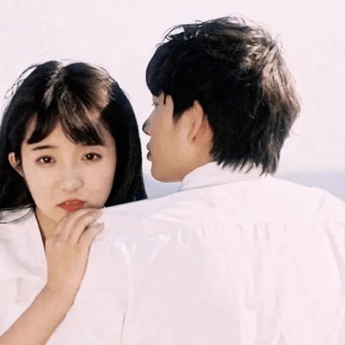 情侣头像一男一女真人版