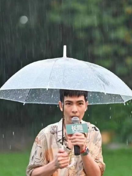  萧敬腾来广州直播,广州下雨除了汪峰,你也可以永远相信萧敬腾
