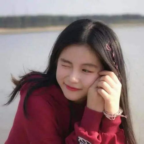  北京地铁很挤其实不算什么,体验日本东京地铁女孩被挤的很痛苦