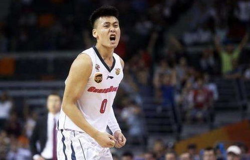  cba广东两战北京,球队最不可靠之人终浮出水面飘得太厉害