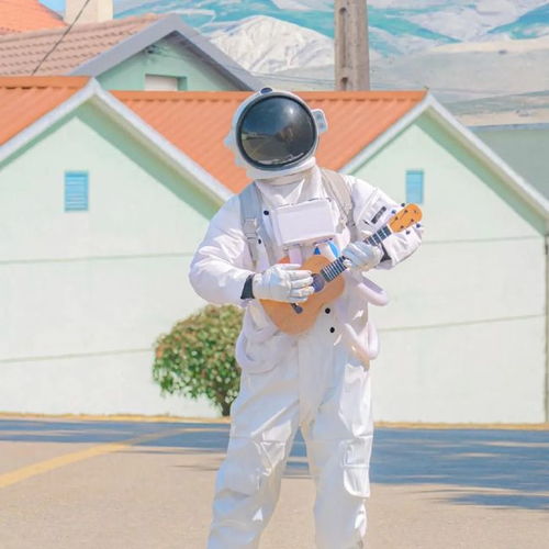 太空人头像男生动漫
