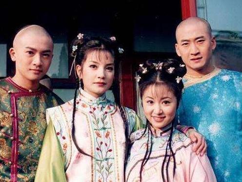  周杰谈表情包认为是失尊严,网友应学学姚明对表情包的态度