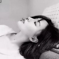  日本漫画黑白闺蜜头像黑白漫画闺蜜头像日系截图