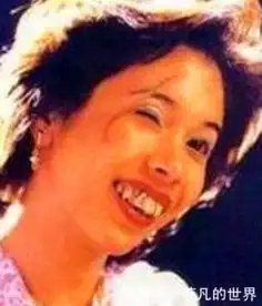  女星可以扮得有多丑赵丽颖和范冰冰豁的出去,只有她不走心
