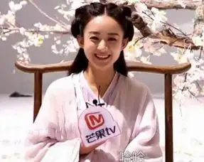  赵丽颖如何晋级为整形模版