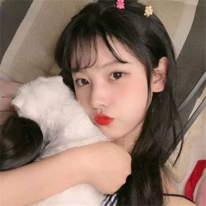  可爱女生和猫的头像,抱猫的女生送给喜欢小猫的亲