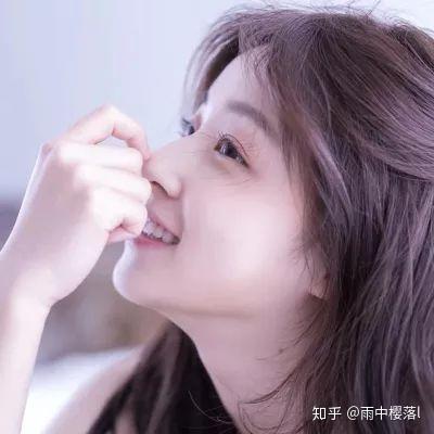  优质文案月亮不会奔向你,但我会,不远万里那种