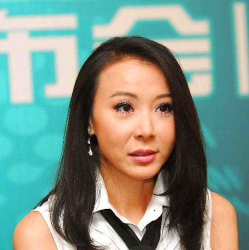  判若两人张敏,遮住脸还是女神萧蔷,不服老的美人一个比一个脸垮