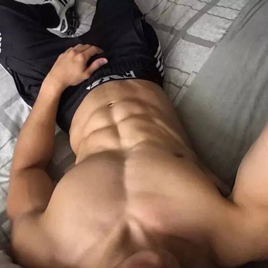  方形胸肌,让你领略胸肌的完美境界