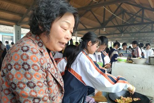 2018熊猫人搞笑表情包算