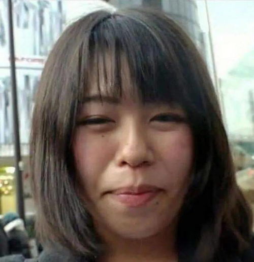  你们好奇的妹子口罩下的颜,那就来看看吧...