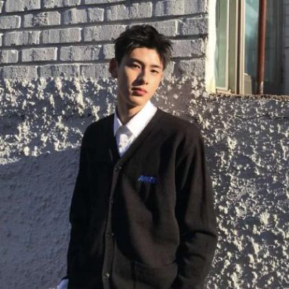  抖音超帅头像,全部是男生比较帅气的图片
