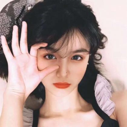  qq女生头像唯美,漂亮的女生看上一眼都成了你的影子