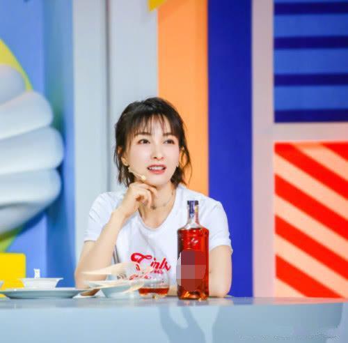 头像图片女高冷吴昕近