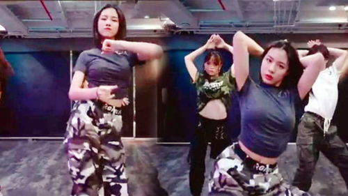  汪峰女儿小苹果可以出道了,舞姿不输当红女团,15岁就星味十足