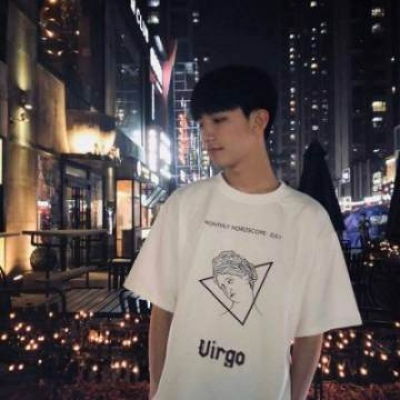 微信情侣头像一对两张分开,贴着我的脸爱到一零一