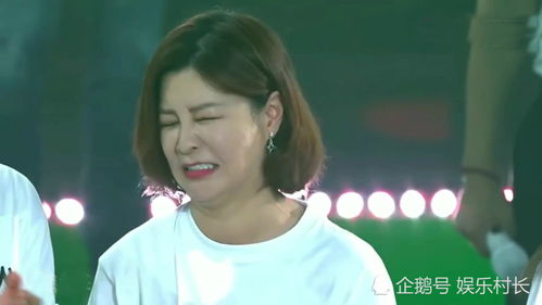  乐华演唱会大合唱,王一博很无奈,程潇好辣,杜华表白王一博后表情绝了