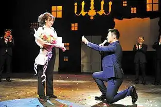  严宽曝将迎娶杜若溪婚礼可能选在海边