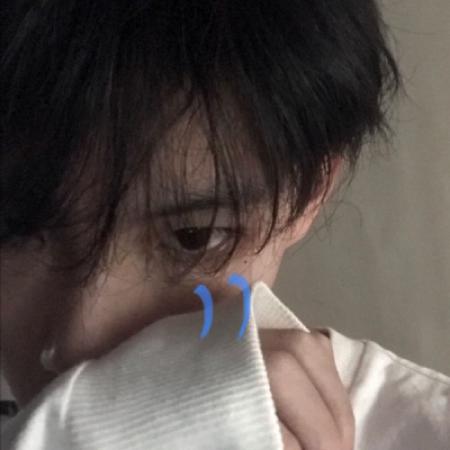  qq个性头像男生冷酷梦想是注定孤独的