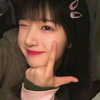 浪漫的女生头像女孩