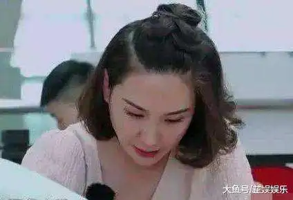  郭晓东程莉莎的爱情穷到一包泡面吃3天,依旧为她插满花墙