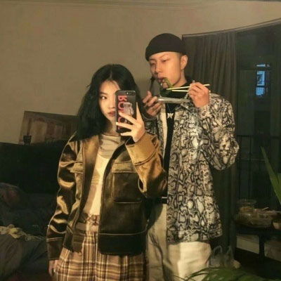  抖音热门暖心情侣头像双人一对高冷不是我的范er