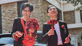  王思聪再当伴郎跟伴娘握手表情超害羞
