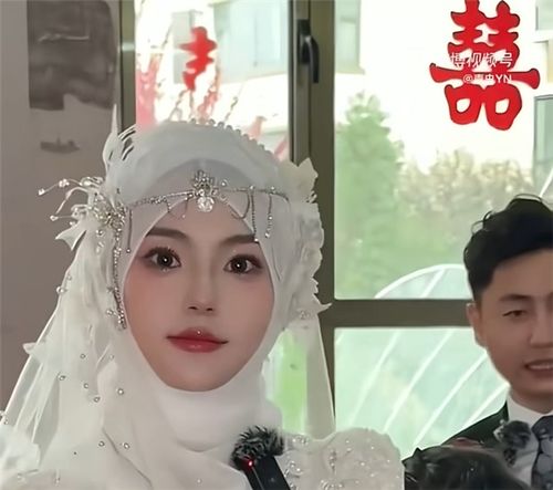  新娘因长相太美被质疑ai换脸拍摄者娘家美女如云