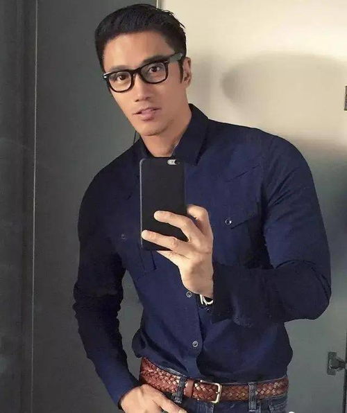 肌肉男头像微信头像冻龄