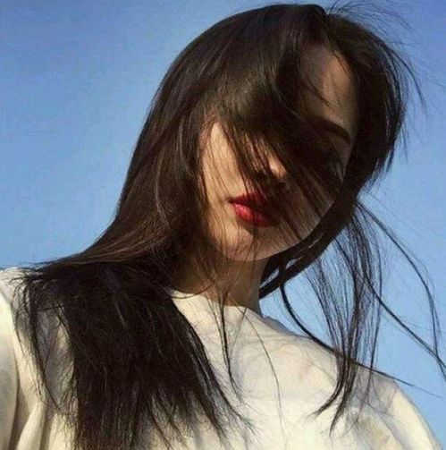  唯美小清新短句你不用改变自己,我来习惯你就可以了
