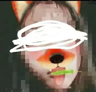  现在很多人都有这种表情,这是怎么拍出来的,用了哪个拍照app